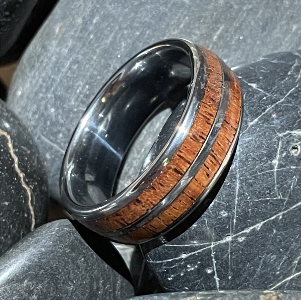 Tungsten Silver Ring, Black Bean Inlay (Size 11)